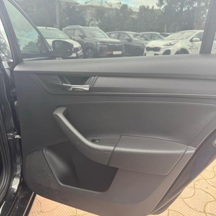 Skoda Rapid II с пробегом 2021 года, цена 1 728 000 рублей, 63000 км, лифтбек, Автокод Объявления