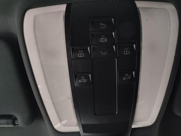 Mercedes-Benz C-Класс III (W204) Рестайлинг с пробегом 2012 года, цена 1 700 000 рублей, 177285 км, седан, Автокод Объявления