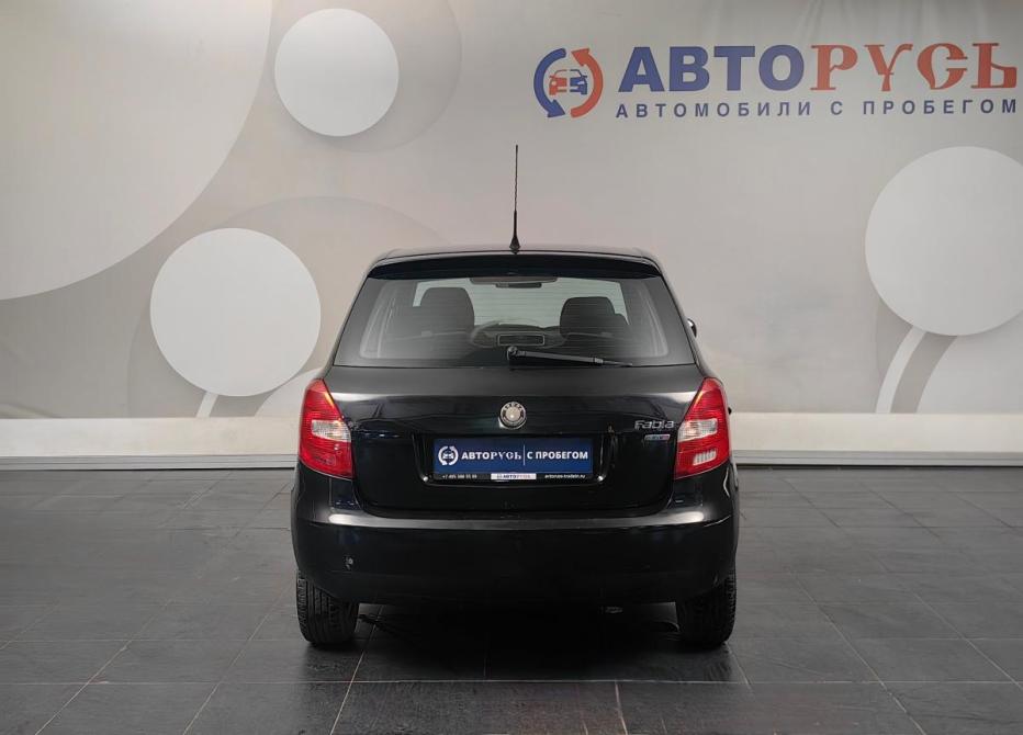 Skoda Fabia II Москва  - изображение 4