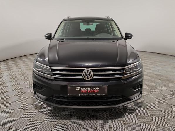 Volkswagen Tiguan II с пробегом 2018 года, цена 1 875 000 рублей, 219731 км, внедорожник, Автокод Объявления