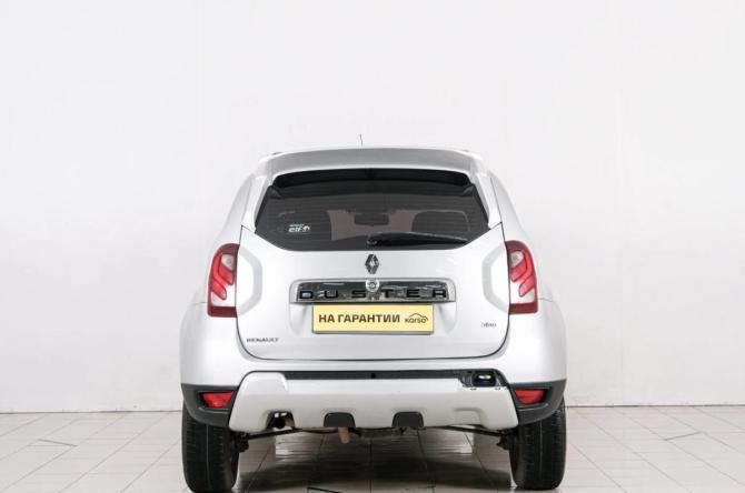 Renault Duster I Рестайлинг с пробегом 2016 года, цена 999 000 рублей, 304165 км, внедорожник, Автокод Объявления