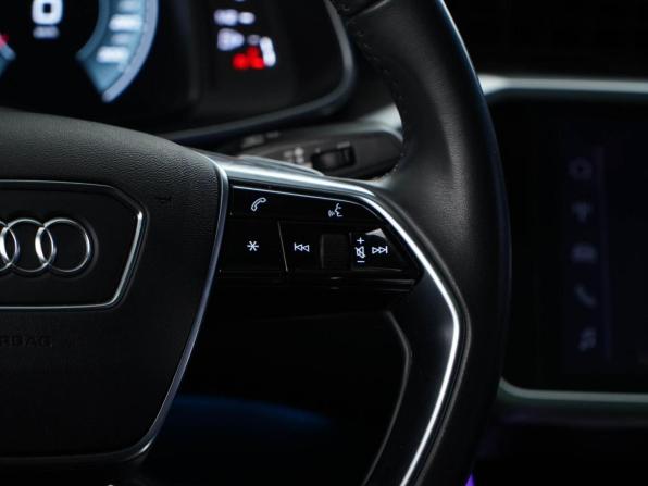 Audi A6 V (C8) с пробегом 2021 года, цена 4 899 777 рублей, 113907 км, седан, Автокод Объявления