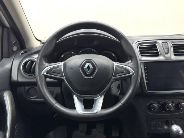 Renault Logan II Рестайлинг с пробегом 2020 года, цена 999 900 рублей, 80565 км, седан, Автокод Объявления