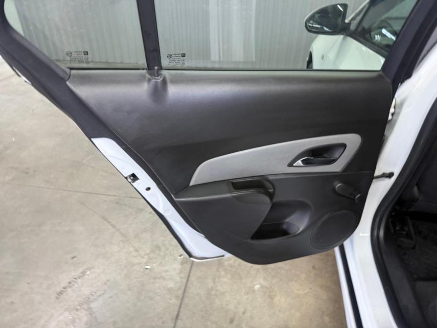Chevrolet Cruze I Краснодар  - изображение 14