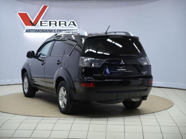 Mitsubishi Outlander II с пробегом 2008 года, цена 990 000 рублей, 242039 км, внедорожник, Автокод Объявления