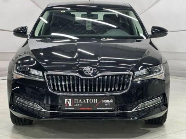Новый Skoda Superb III Рестайлинг 2025 года, цена 3 049 000 рублей, лифтбек, Автокод Объявления