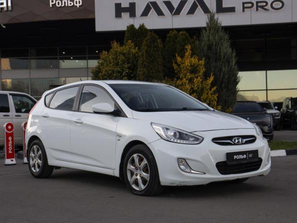 Hyundai Solaris I с пробегом 2013 года, цена 878 000 рублей, 118000 км, хэтчбек, Автокод Объявления