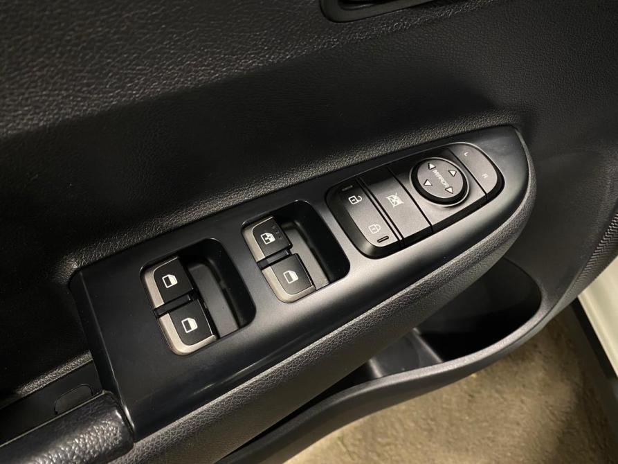 Kia Rio IV Челябинск  - изображение 15
