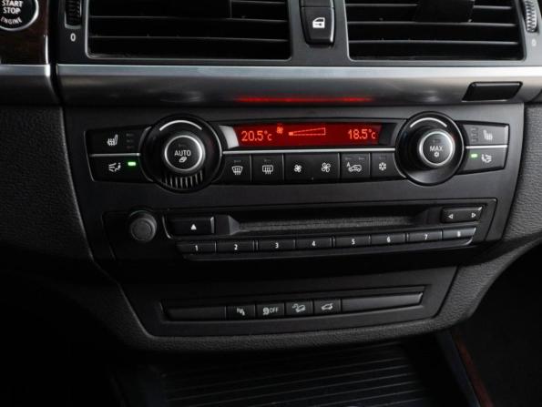 BMW X5 II (E70) Рестайлинг с пробегом 2013 года, цена 2 300 000 рублей, 169276 км, внедорожник, Автокод Объявления