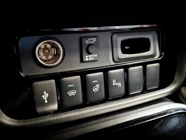 Mitsubishi Outlander III Рестайлинг 3 с пробегом 2022 года, цена 2 795 000 рублей, 65823 км, внедорожник, Автокод Объявления