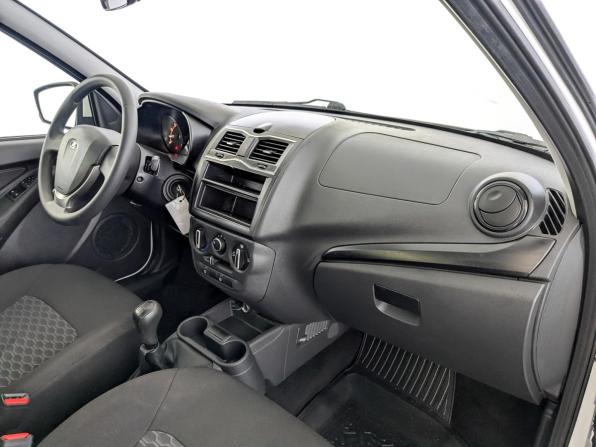 Lada (ВАЗ) Granta I Рестайлинг с пробегом 2025 года, цена 750 000 рублей, 37799 км, седан, Автокод Объявления