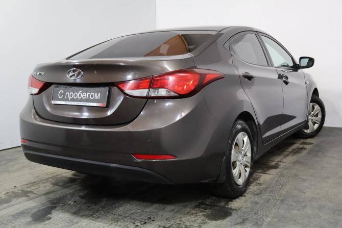 Hyundai Elantra V (MD) Рестайлинг с пробегом 2015 года, цена 1 049 000 рублей, 192000 км, седан, Автокод Объявления