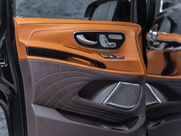 Mercedes-Benz Vito III (W447) Рестайлинг 2 с пробегом 2024 года, цена 7 250 000 рублей, 32192 км, минивэн, Автокод Объявления