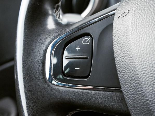 Renault Kaptur I с пробегом 2019 года, цена 1 599 000 рублей, 56097 км, внедорожник, Автокод Объявления