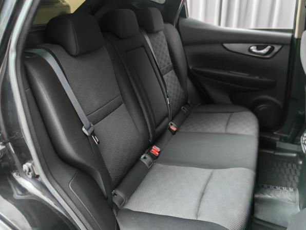 Nissan Qashqai II с пробегом 2017 года, цена 1 679 000 рублей, 105932 км, внедорожник, Автокод Объявления