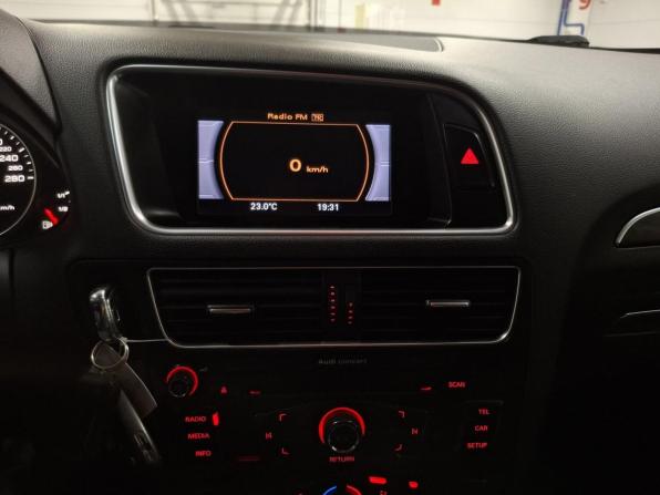 Audi Q5 I (8R) с пробегом 2011 года, цена 1 299 000 рублей, 191173 км, внедорожник, Автокод Объявления