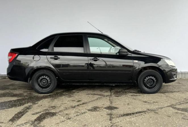 Lada (ВАЗ) Granta I с пробегом 2018 года, цена 395 000 рублей, 194884 км, седан, Автокод Объявления