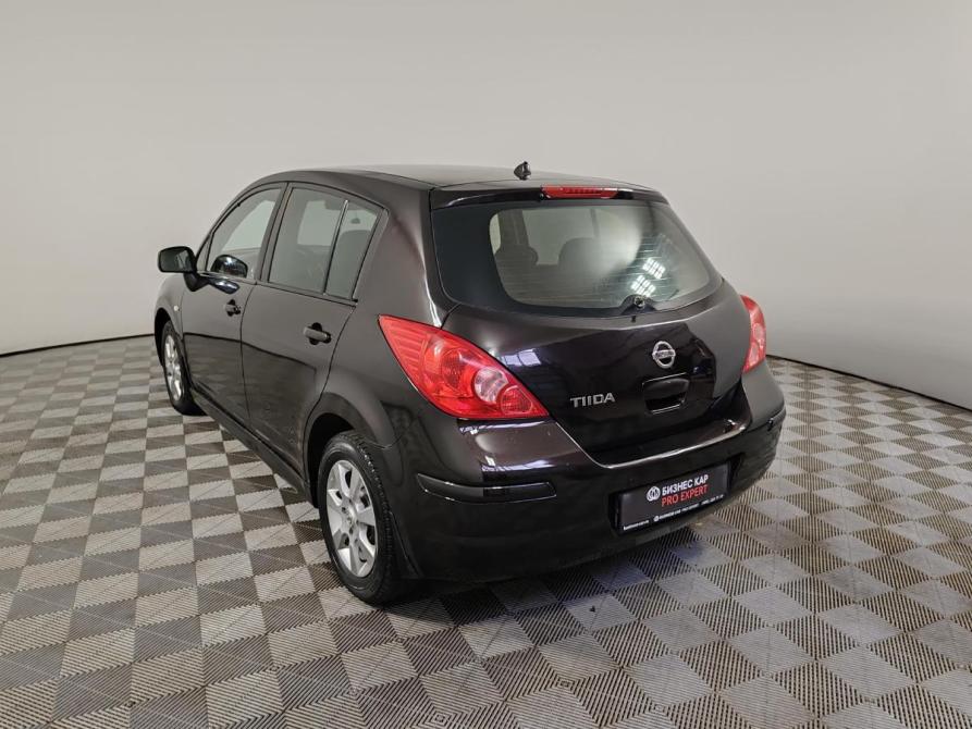 Nissan Tiida I Москва  - изображение 7