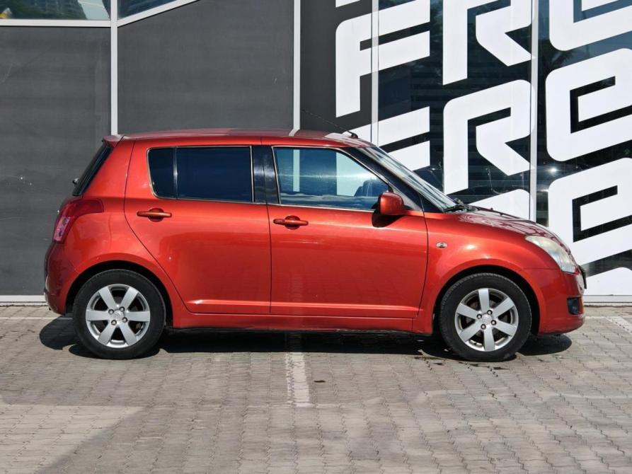Suzuki Swift III Краснодар  - изображение 5