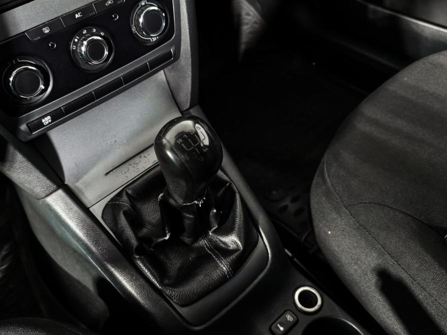 Skoda Octavia II (A5) Рестайлинг Санкт-Петербург  - изображение 10