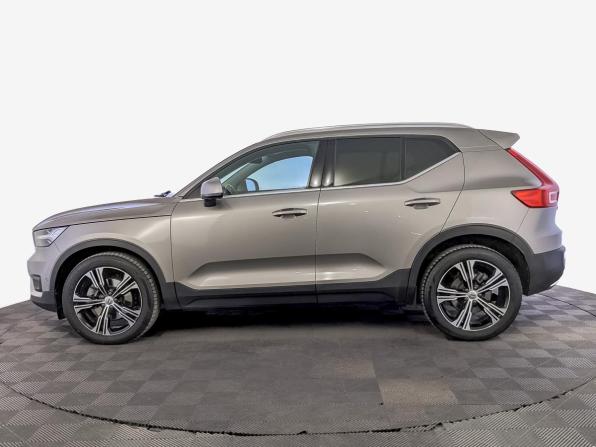 Volvo XC40 I с пробегом 2020 года, цена 3 155 000 рублей, 111143 км, внедорожник, Автокод Объявления