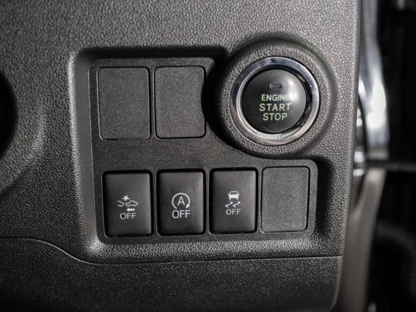 Toyota Passo III с пробегом 2016 года, цена 819 500 рублей, 117270 км, хэтчбек, Автокод Объявления