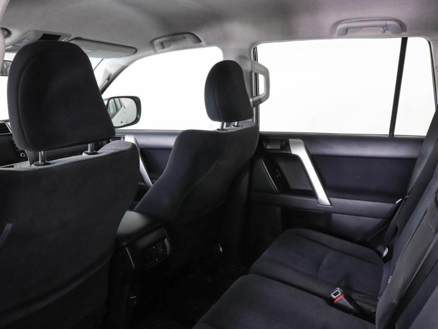 Toyota Land Cruiser Prado 150 Series Рестайлинг 3 Химки  - изображение 12