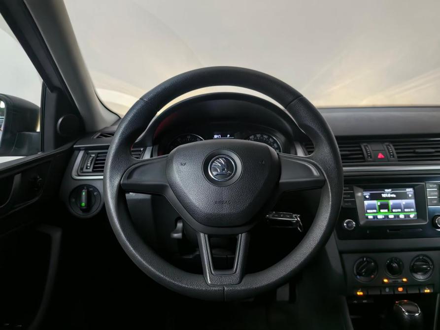 Skoda Rapid I Москва  - изображение 13