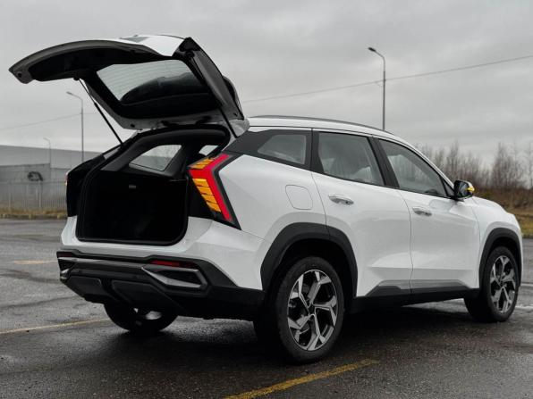Новый Geely Atlas II 2025 года, цена 3 449 990 рублей, внедорожник, Автокод Объявления