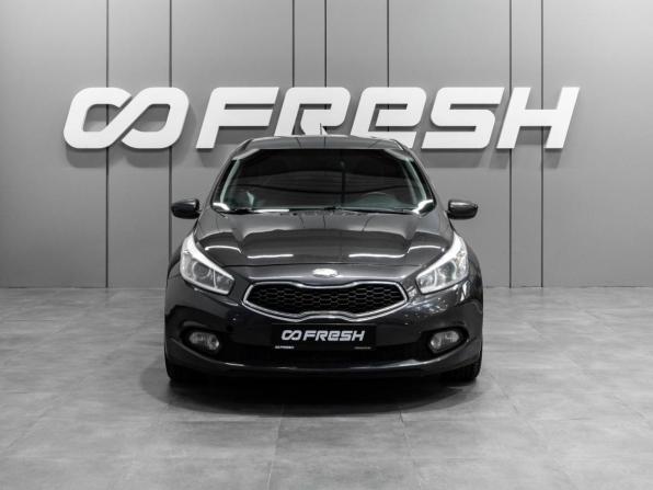Kia Ceed II с пробегом 2013 года, цена 1 059 000 рублей, 194169 км, хэтчбек, Автокод Объявления