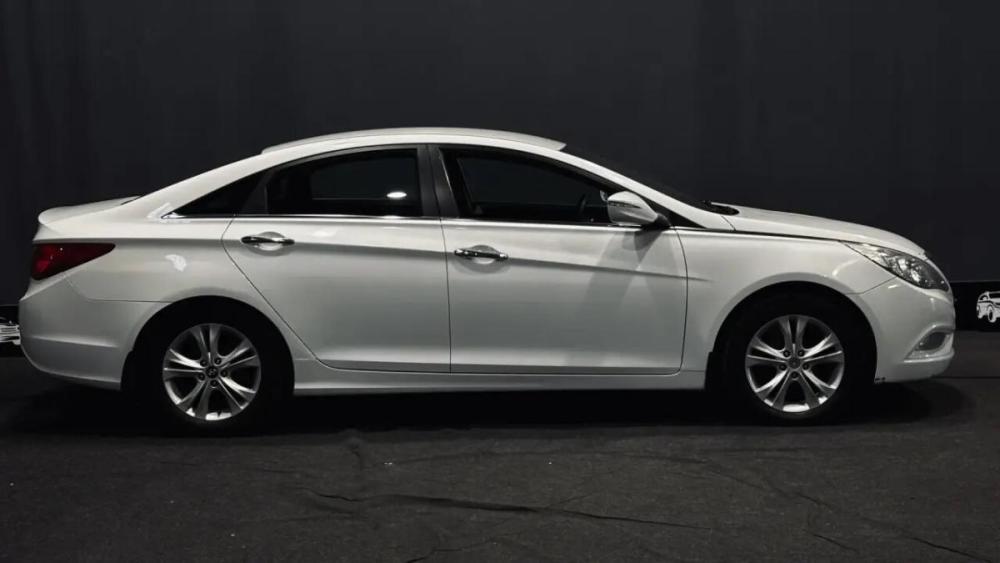 Hyundai Sonata VI (YF) Смоленск  - изображение 4