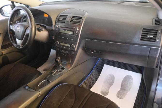 Toyota Avensis III с пробегом 2009 года, цена 1 199 000 рублей, 224744 км, седан, Автокод Объявления