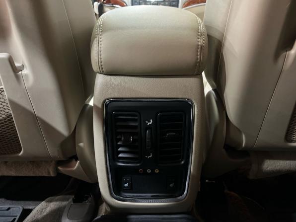 Jeep Grand Cherokee IV (WK2) с пробегом 2011 года, цена 1 545 000 рублей, 278461 км, внедорожник, Автокод Объявления