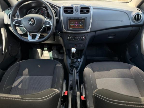 Renault Logan II Рестайлинг с пробегом 2022 года, цена 1 270 000 рублей, 138659 км, седан, Автокод Объявления