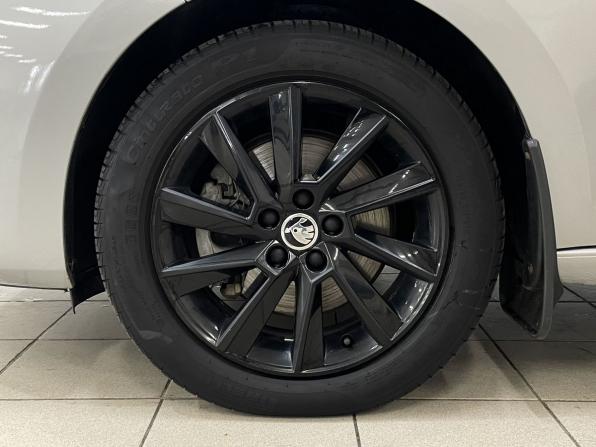 Skoda Rapid II с пробегом 2021 года, цена 1 750 000 рублей, 113399 км, лифтбек, Автокод Объявления