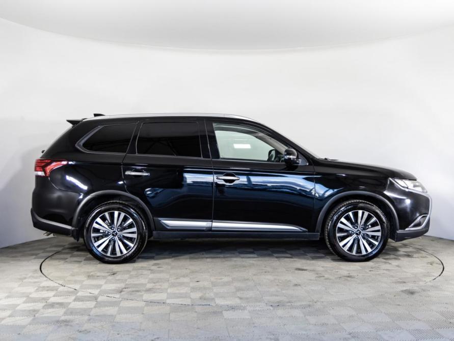 Mitsubishi Outlander III Рестайлинг 3 Санкт-Петербург  - изображение 4