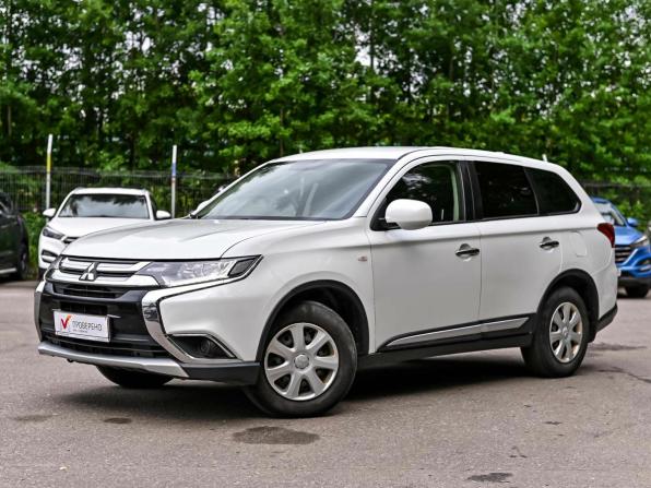 Mitsubishi Outlander III Рестайлинг 2 с пробегом 2017 года, цена 1 690 000 рублей, 105103 км, внедорожник, Автокод Объявления