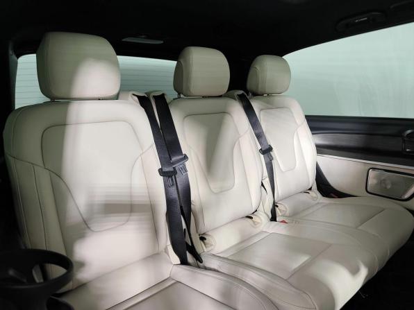 Новый Mercedes-Benz V-Класс III (W447) Рестайлинг 2 2026 года, цена 15 109 600 рублей, минивэн, Автокод Объявления