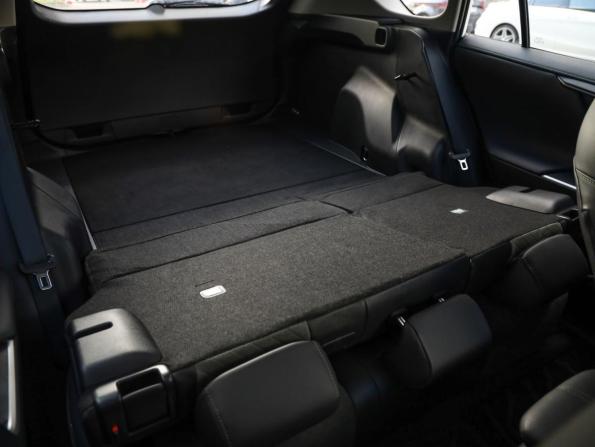 Toyota RAV4 V (XA50) с пробегом 2022 года, цена 3 739 000 рублей, 16963 км, внедорожник, Автокод Объявления