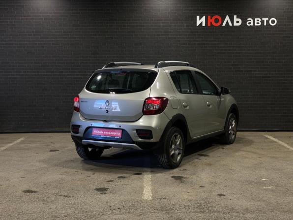 Renault Sandero II Рестайлинг с пробегом 2018 года, цена 1 300 000 рублей, 55142 км, хэтчбек, Автокод Объявления