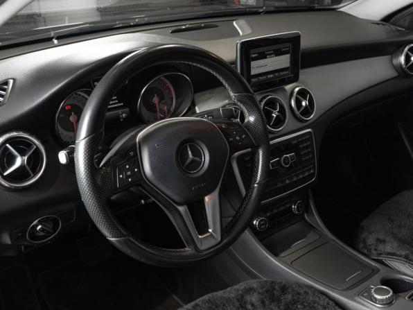 Mercedes-Benz GLA I (X156) с пробегом 2015 года, цена 2 060 000 рублей, 149097 км, внедорожник, Автокод Объявления