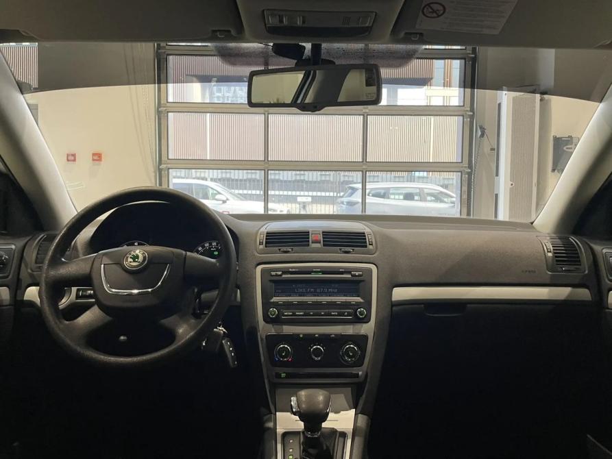 Skoda Octavia II (A5) Рестайлинг Москва  - изображение 10