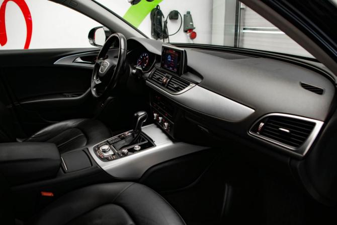 Audi A6 IV (C7) Рестайлинг с пробегом 2016 года, цена 1 645 000 рублей, 199347 км, седан, Автокод Объявления