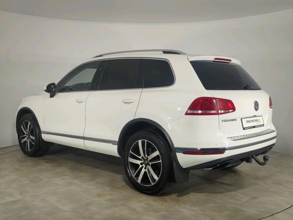 Volkswagen Touareg II Рестайлинг с пробегом 2015 года, цена 2 300 000 рублей, 212000 км, внедорожник, Автокод Объявления