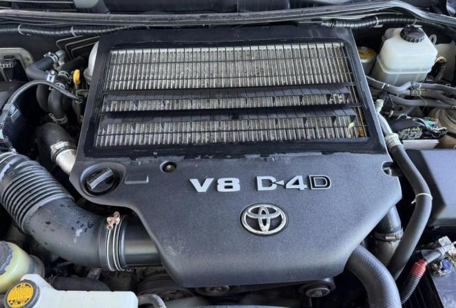 Toyota Land Cruiser 200 Series с пробегом 2009 года, цена 2 500 000 рублей, 196444 км, внедорожник, Автокод Объявления