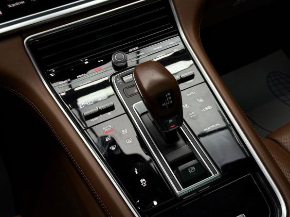 Porsche Panamera II Рестайлинг с пробегом 2023 года, цена 14 499 000 рублей, 39721 км, лифтбек, Автокод Объявления