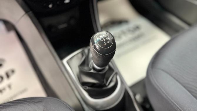 Hyundai Solaris I с пробегом 2014 года, цена 815 000 рублей, 92197 км, седан, Автокод Объявления