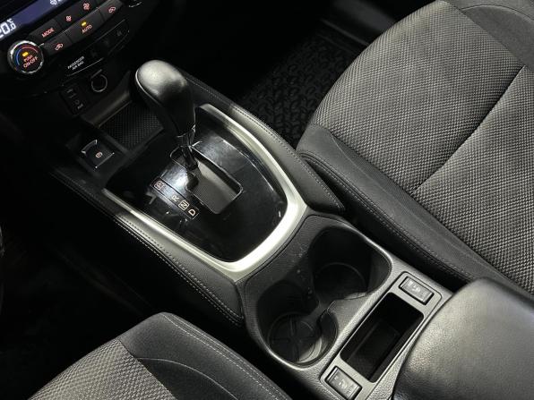 Nissan Qashqai II с пробегом 2015 года, цена 1 380 000 рублей, 152854 км, внедорожник, Автокод Объявления