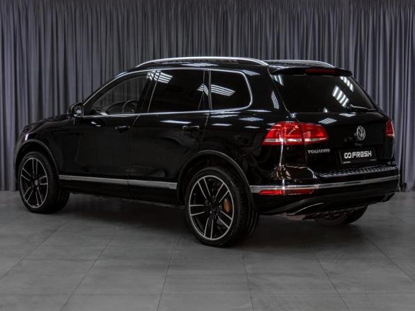 Volkswagen Touareg II Рестайлинг с пробегом 2015 года, цена 2 647 000 рублей, 186594 км, внедорожник, Автокод Объявления