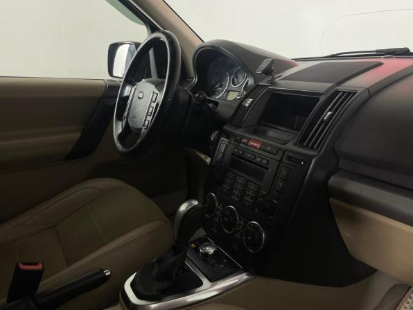 Land Rover Freelander II Рестайлинг с пробегом 2012 года, цена 1 509 000 рублей, 206617 км, внедорожник, Автокод Объявления